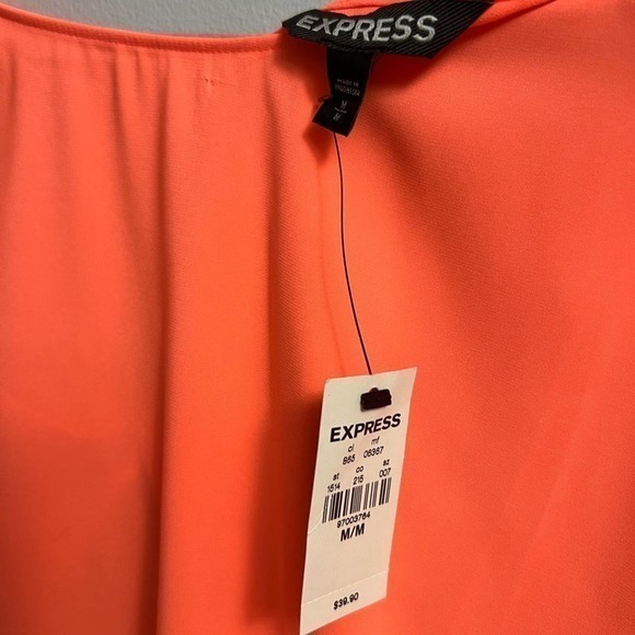 Express NWT neon orange backless blouse - Picture 3 of 4